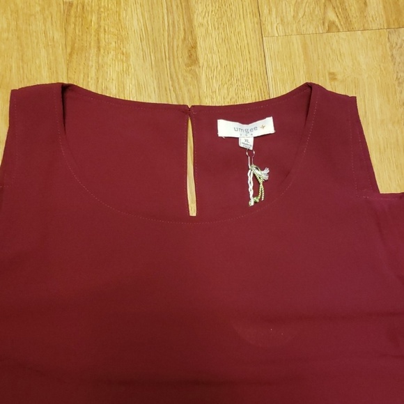 NWT Umgee flowy ruffled sleeve cold shoulder dress - Picture 3 of 3